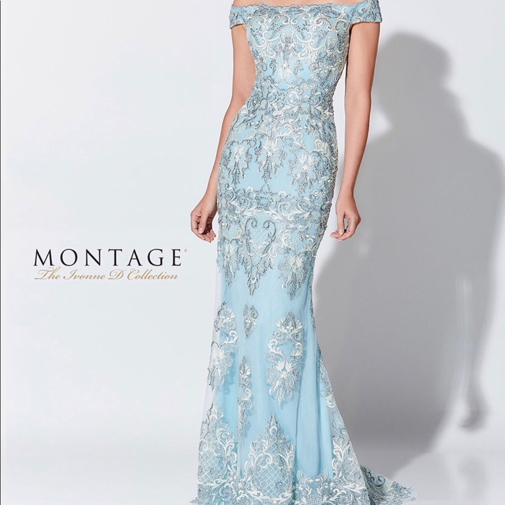 Elegant off-the-shoulder tulle and lace formal